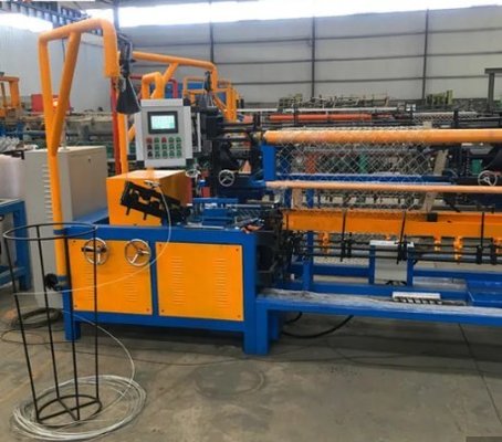 4m width Full Automatic  High Efficiency double wire feeding Chain Link Fence Machine