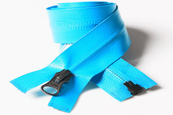 China Colored Nylon zippers 8# Waterproof Zippers For Clothes Bag With Factory Price supplier