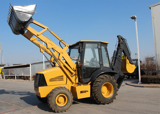 China High Configuration Tractor Loader Backhoe Operating Weight 7000 kg , CE supplier