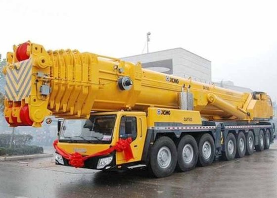 China 67 Meter Boom Lifting Height Truck Mounted Hydraulic Crane 110 Ton , SGS supplier