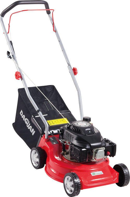 Hand propelled petrol lawn mower clearance