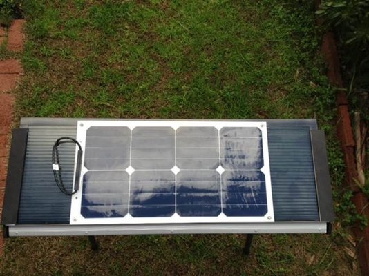 Waterproof Efficient Sunpower Flexible Solar Panels Kits High Reliability 25W