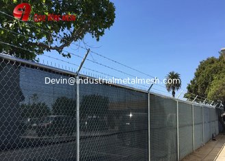 China 9 Gauge 2 In Mesh Openning Hot Dipped Galvanized Heavy Chain Link Fence supplier