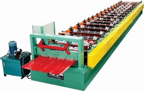 China Pre-painted Steel Roof Roll Forming Machine supplier