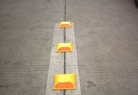 PMMA reflective pavement riased marker plastic road stud Yellow Plastic Reflective Road Stud