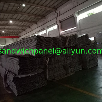 0.426mm silvergrey 840mm color steel roof sheets for poultry house