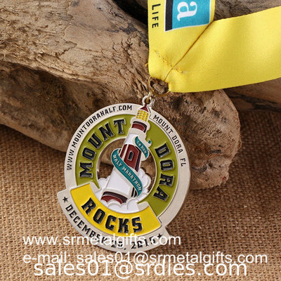 Hollow-out shaped metal run medal with enamel, shaped metal medals supplier