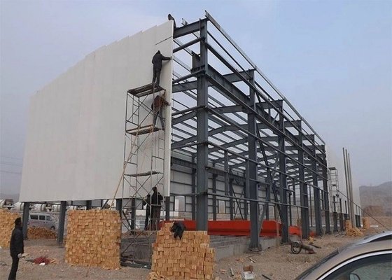 Customized Design Steel Structure Warehouse Environmentally Friendly With Sliding Door supplier