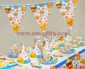 China Emoji Smile Cry Kids Birthday Party Decoration Set Party Supplies Baby Birthday Party Pack event party supplies supplier