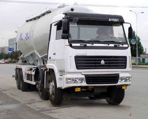 China V Shape Bulk Cement Truck With 68m3 Volume CCC/ ISO/SGS Certification supplier