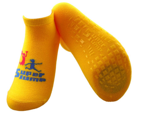 China Super Jump Trampoline Park Safety Non Slip Grip Socks Colorful Knitting Trampoline Socks supplier