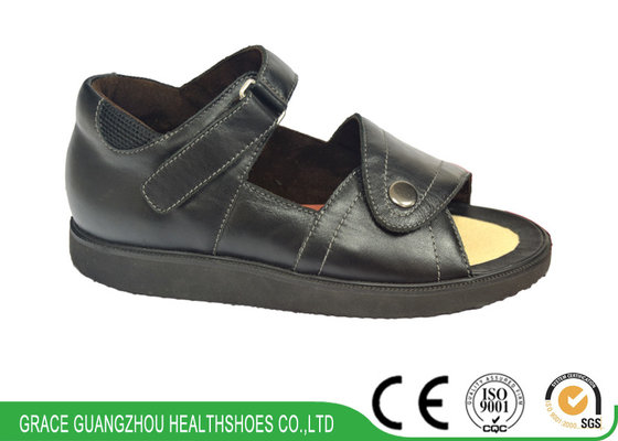 China Orthotics-friendly Unisex  Extra Wide Width Orthopedic Sandal Therapeutic Footwear  9814008 supplier